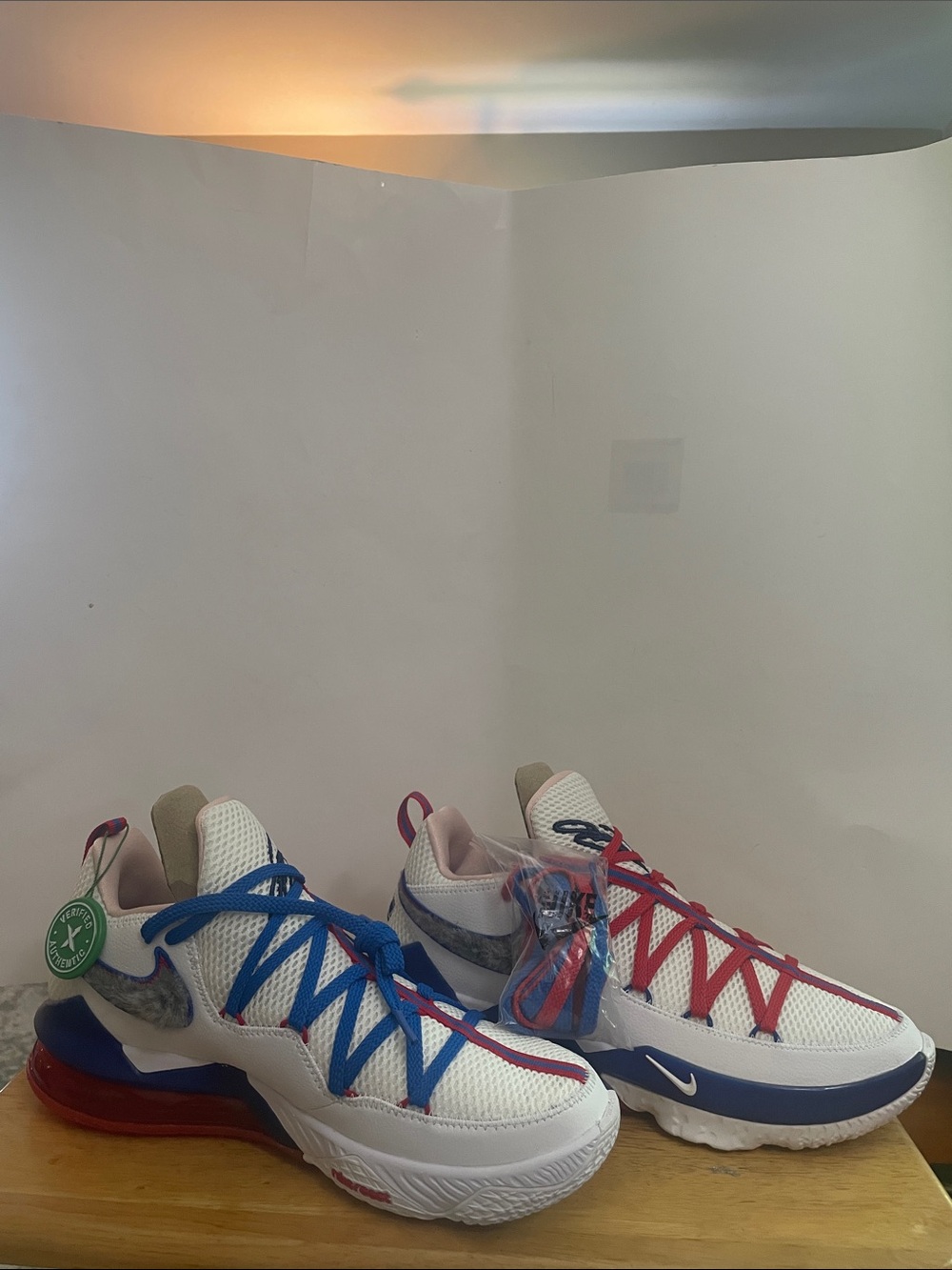 Nike LeBron 17 Tune SquadWhite Athletic Shoes with Blue and Red Accents